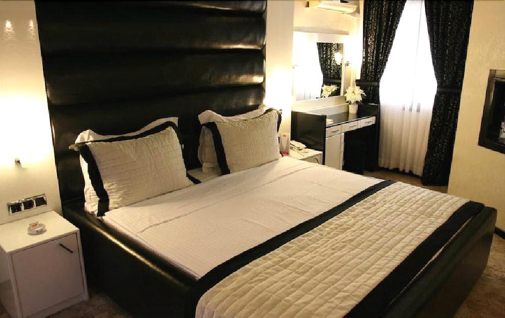 Aksan Hotel 이즈미르 외부 사진