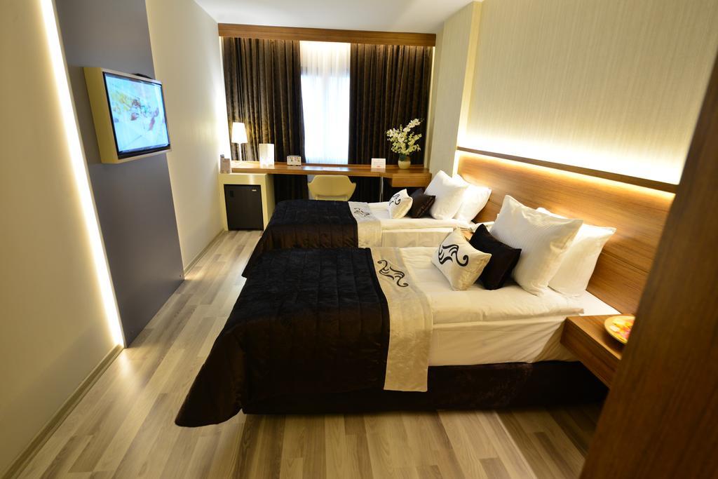 Aksan Hotel 이즈미르 외부 사진