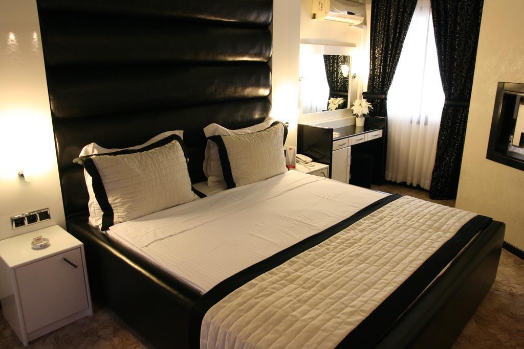 Aksan Hotel 이즈미르 객실 사진